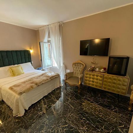 Prestige Suite Via Romagnoli 西尔米奥奈 外观 照片