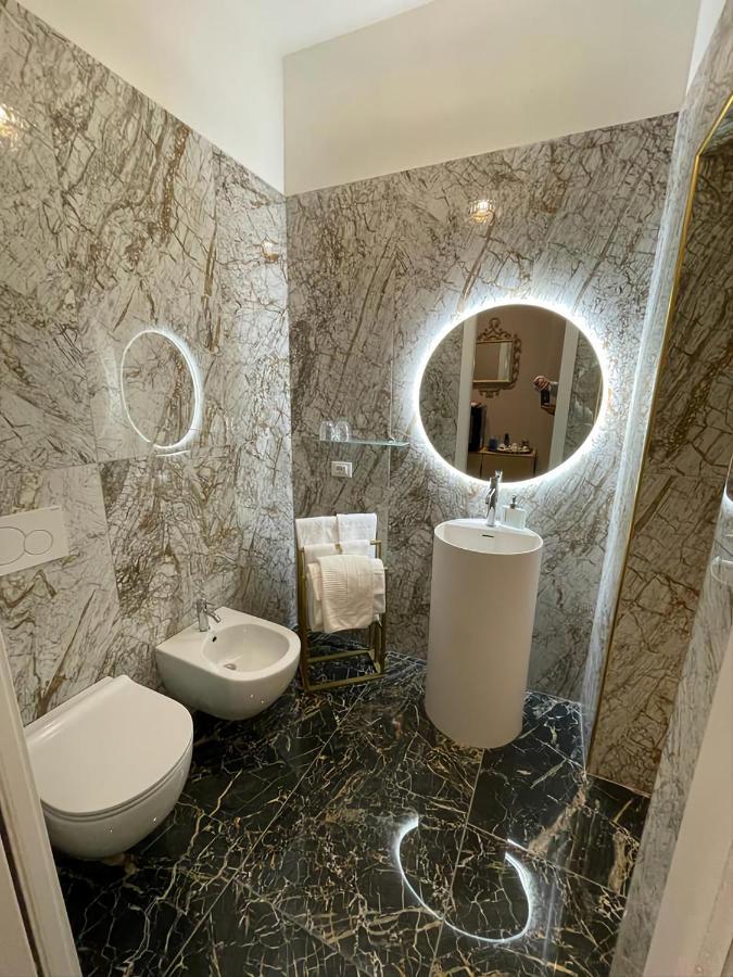Prestige Suite Via Romagnoli 西尔米奥奈 外观 照片