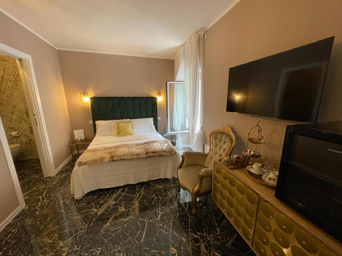 Prestige Suite Via Romagnoli 西尔米奥奈 外观 照片